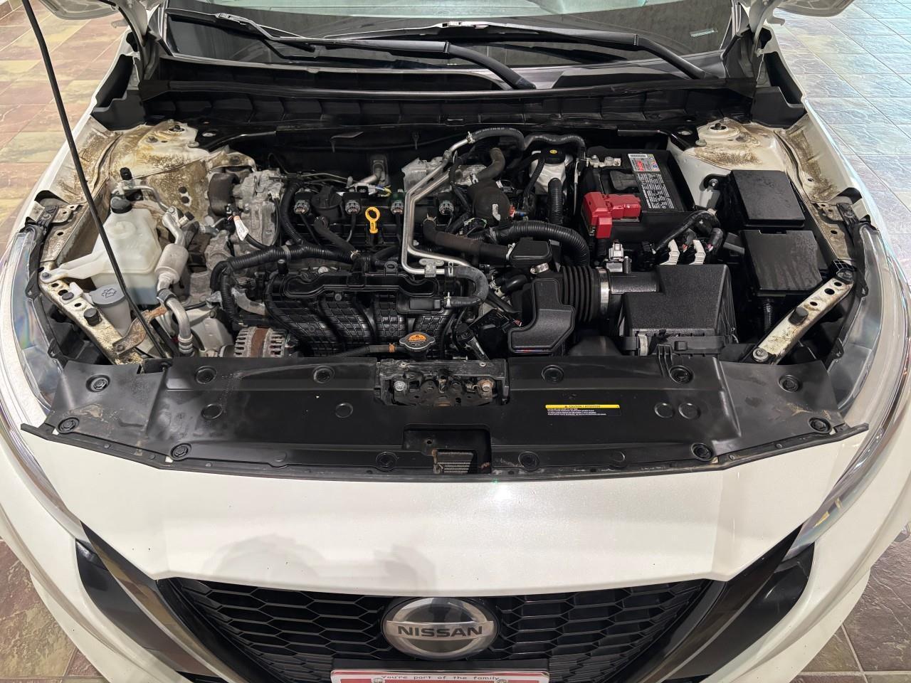 2022 Nissan Altima 2.5 SR Midnight Edition Photo