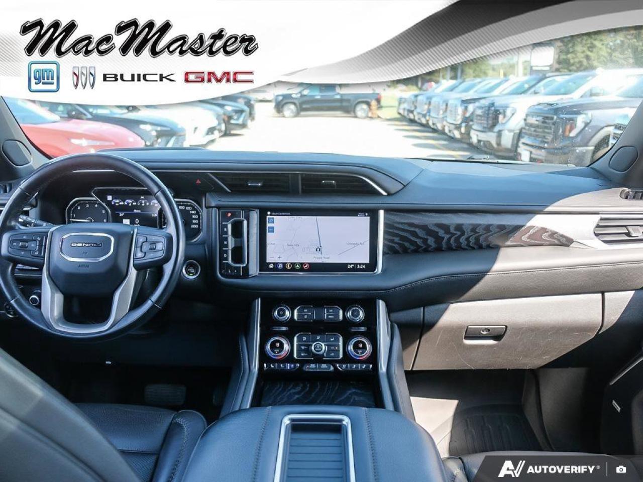 2021 GMC Yukon DenaliDENALI, 6.2L, NAV, ROOF, HTD/COOL, 1-OWNER! Photo