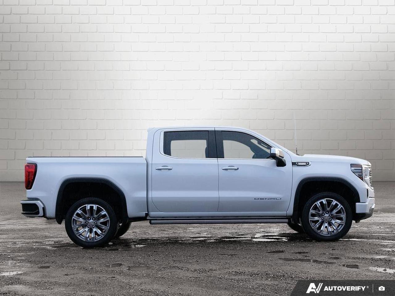 2025 GMC Sierra 1500 DenaliDENALI RESERVE, 4X4, CREW, DURAMAX, NAV, ROO Photo