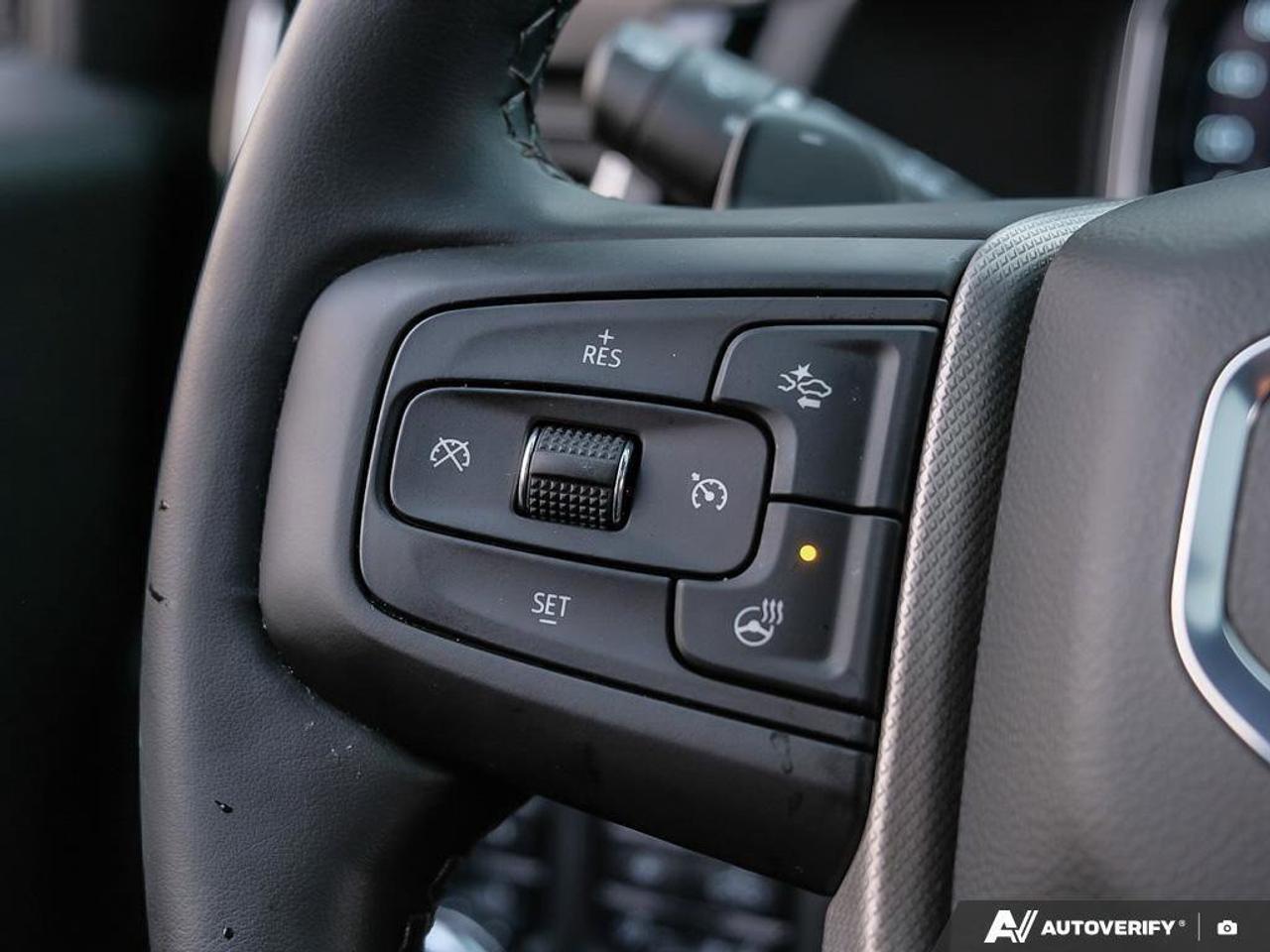 2025 GMC Sierra 1500 DenaliDENALI RESERVE, 4X4, CREW, DURAMAX, NAV, ROO Photo