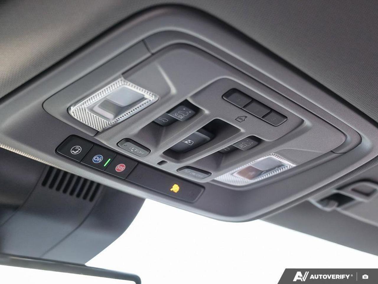 2025 GMC Sierra 1500 DenaliDENALI RESERVE, 4X4, CREW, DURAMAX, NAV, ROO Photo