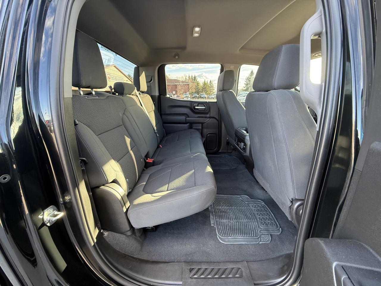 2021 GMC Sierra 1500 4WD Crew Cab Photo