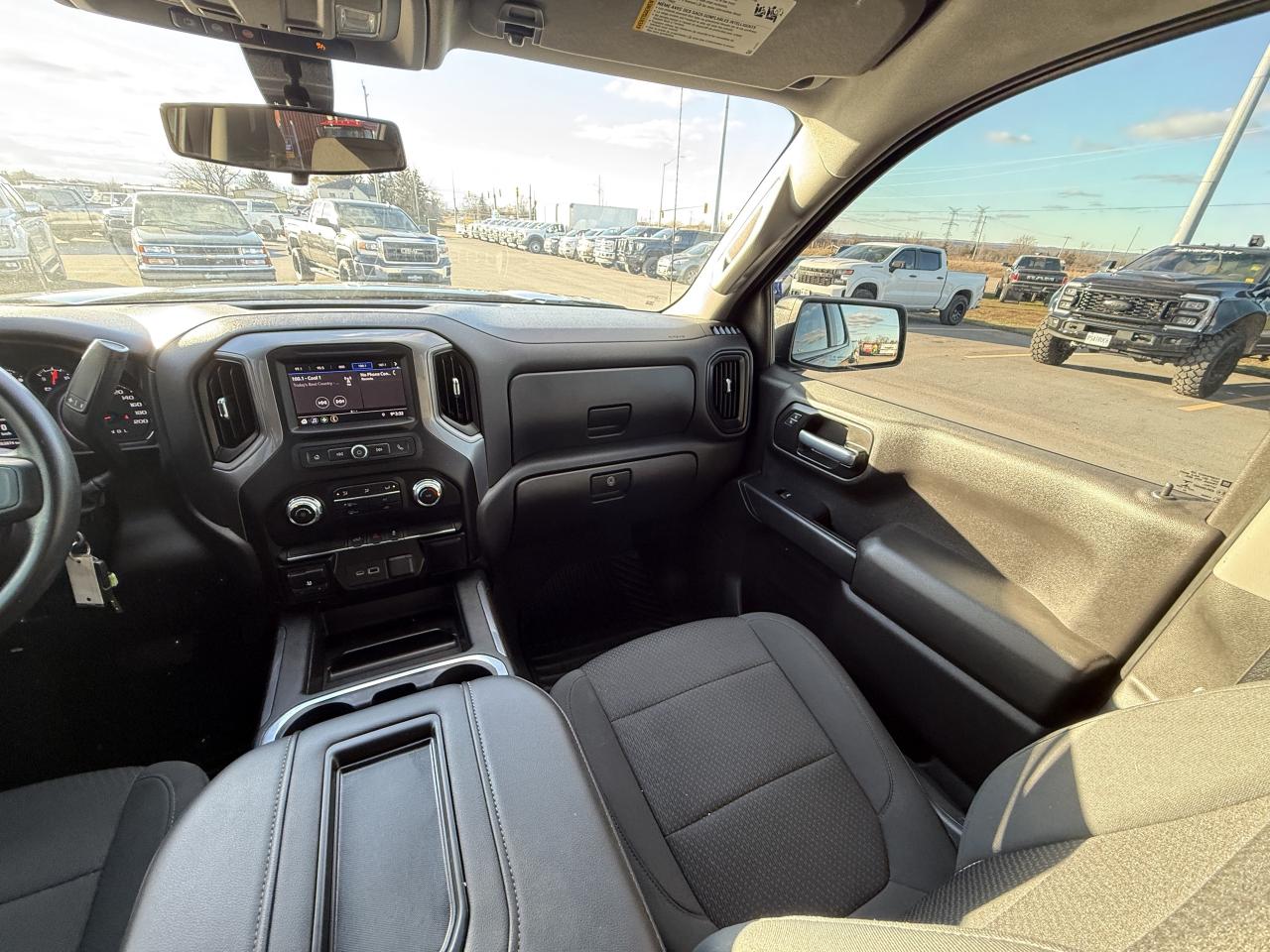2021 GMC Sierra 1500 4WD Crew Cab Photo