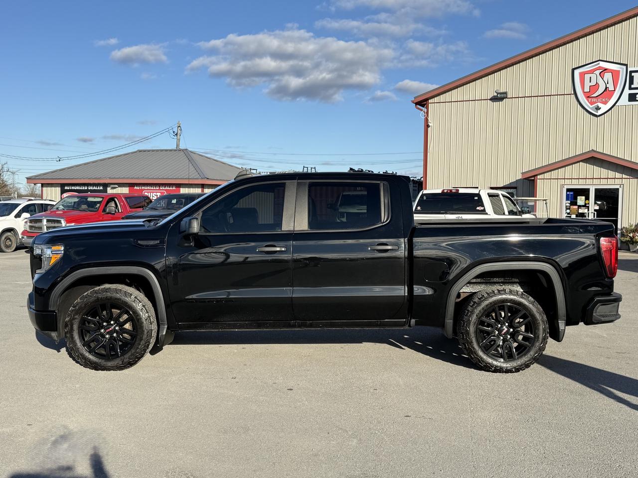 2021 GMC Sierra 1500 4WD Crew Cab Photo2