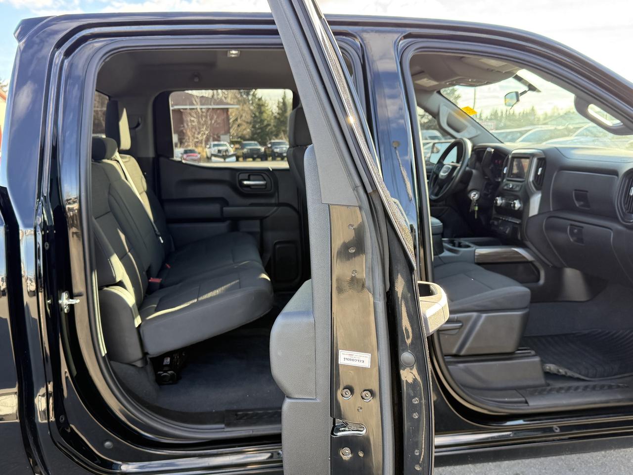 2021 GMC Sierra 1500 4WD Crew Cab Photo