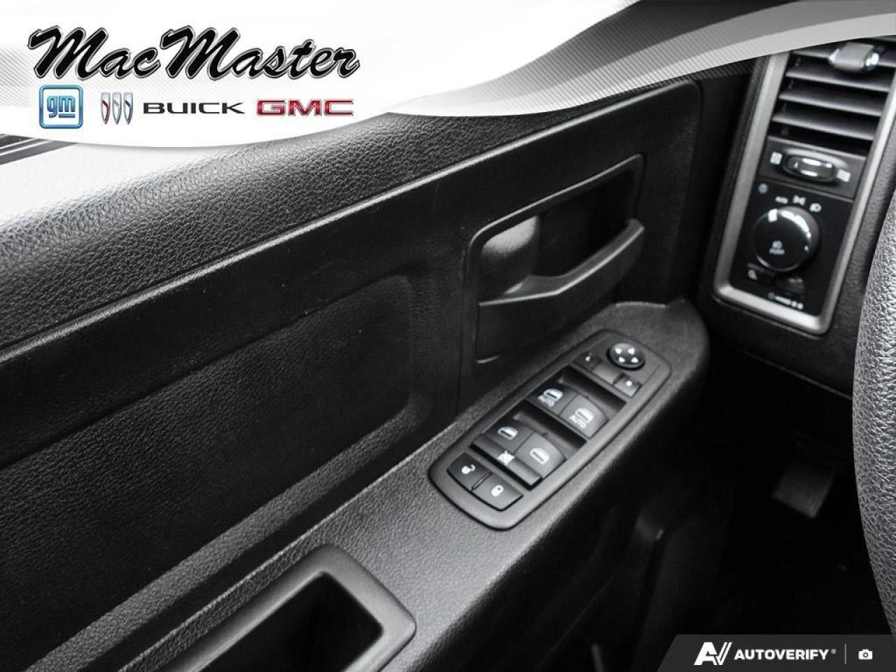 2022 RAM 1500 Classic ExpressBLACK EXPRESS, NIGHT, HEMI, CREW, 4X4, TOW Photo