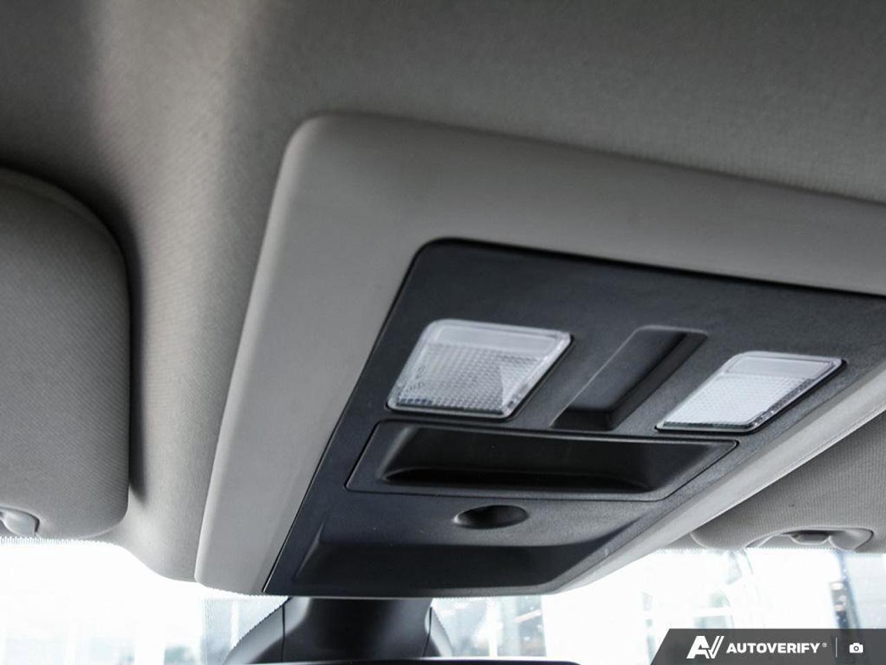 2022 RAM 1500 Classic ExpressBLACK EXPRESS, NIGHT, HEMI, CREW, 4X4, TOW Photo