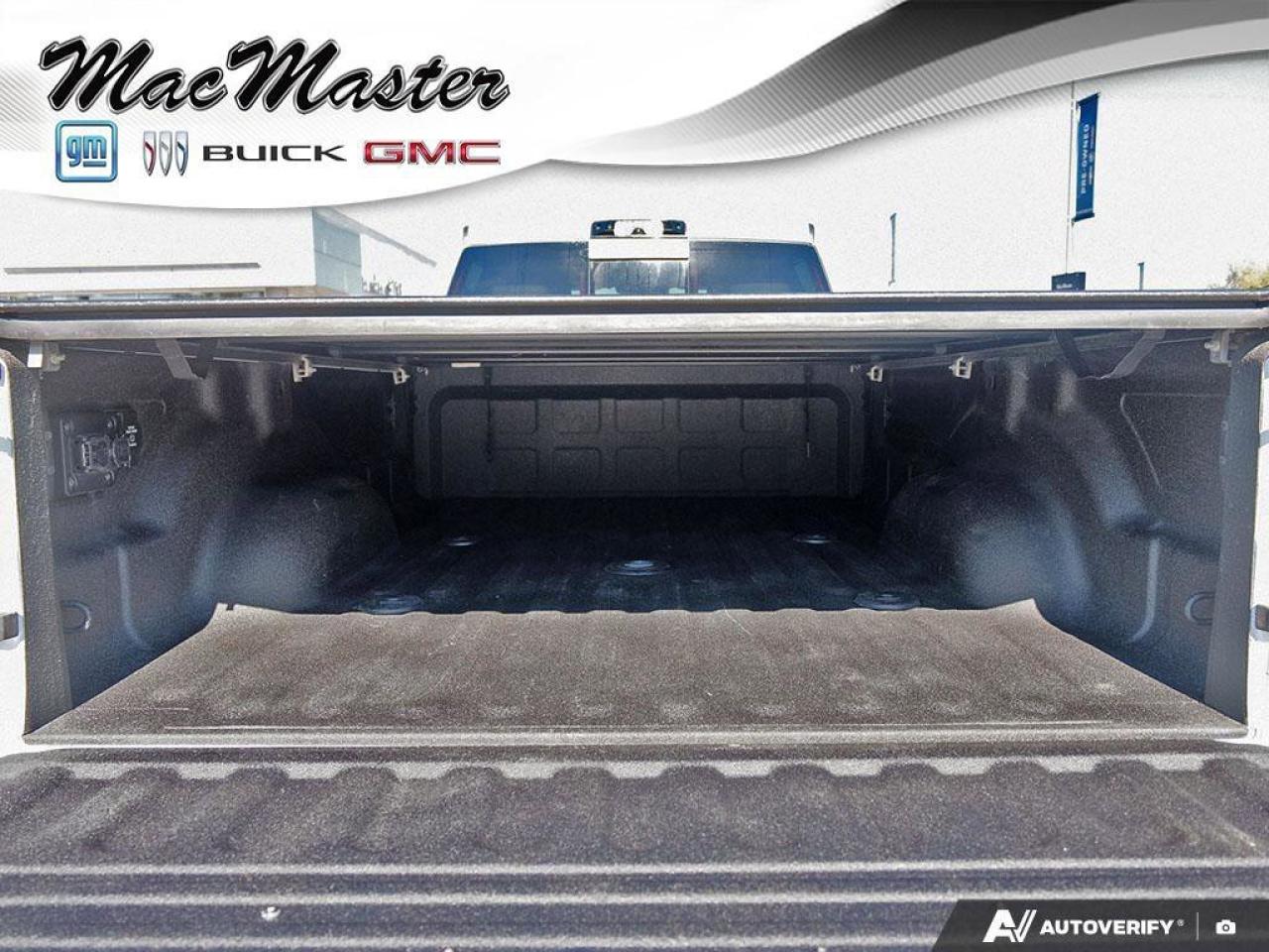 2024 RAM 3500 LonghornLONGHORN, CUMMINS, 4X4, 8FT BOX, LOADED! Photo