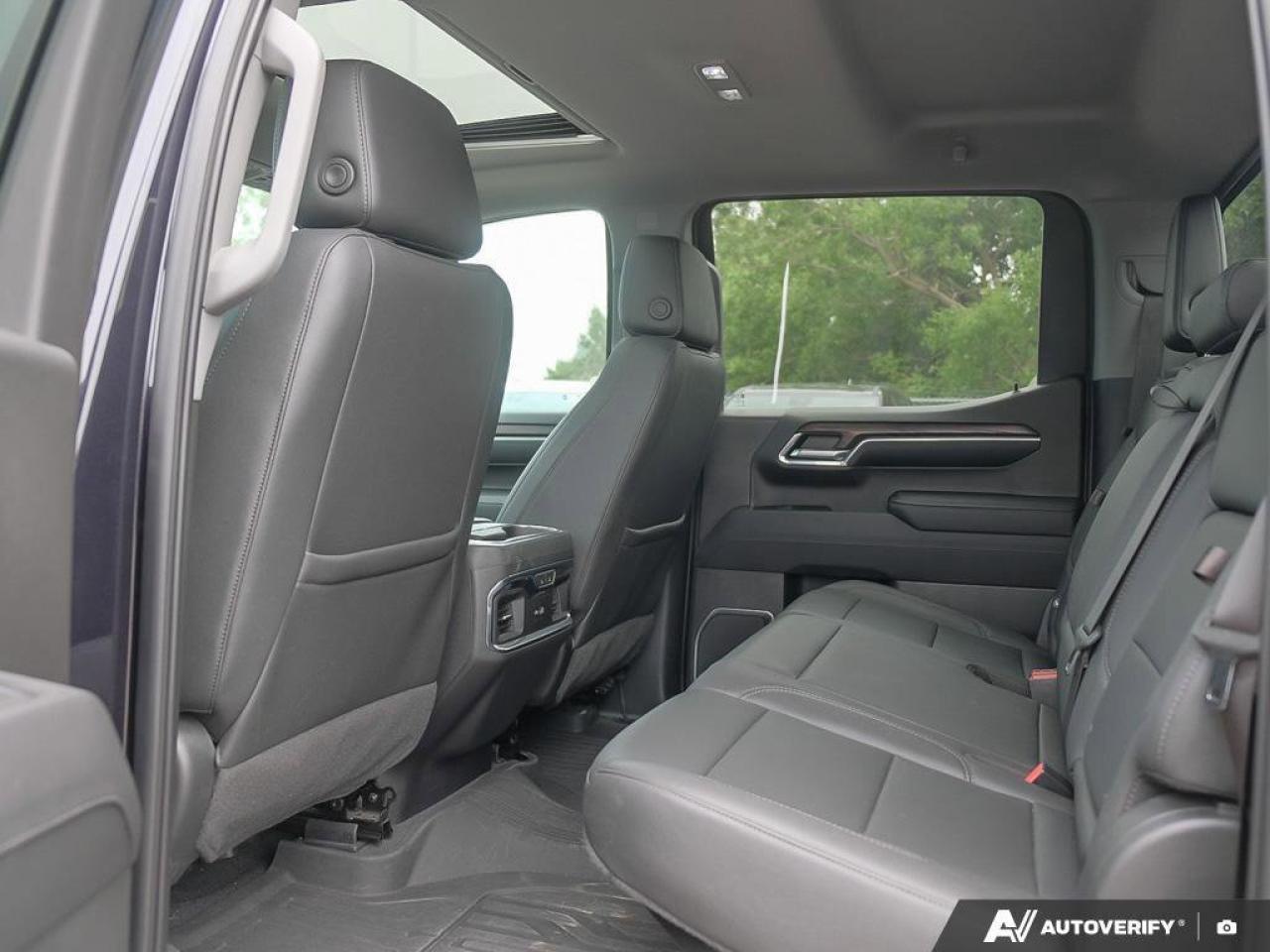 2023 GMC Sierra 1500 SLTSLT PREFERRED, X31, CREW, 4X4, 5.3L, ROOF, HTD/ Photo