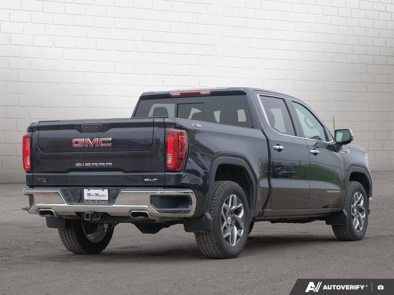2023 GMC Sierra 1500 SLTSLT PREFERRED, X31, CREW, 4X4, 5.3L, ROOF, HTD/ Photo