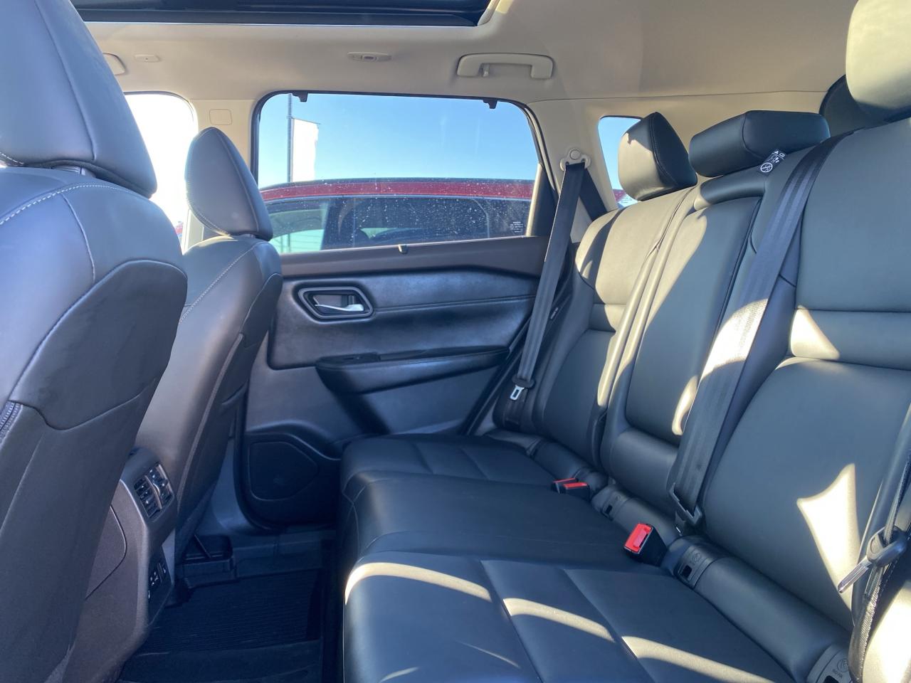 2023 Nissan Rogue AWD SV Moonroof Photo