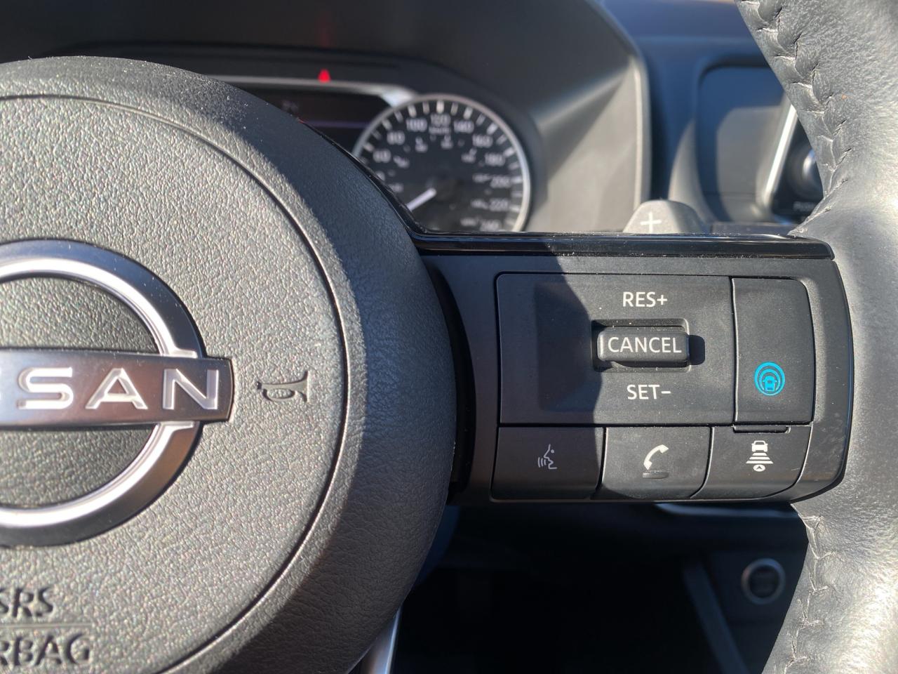 2023 Nissan Rogue AWD SV Moonroof Photo