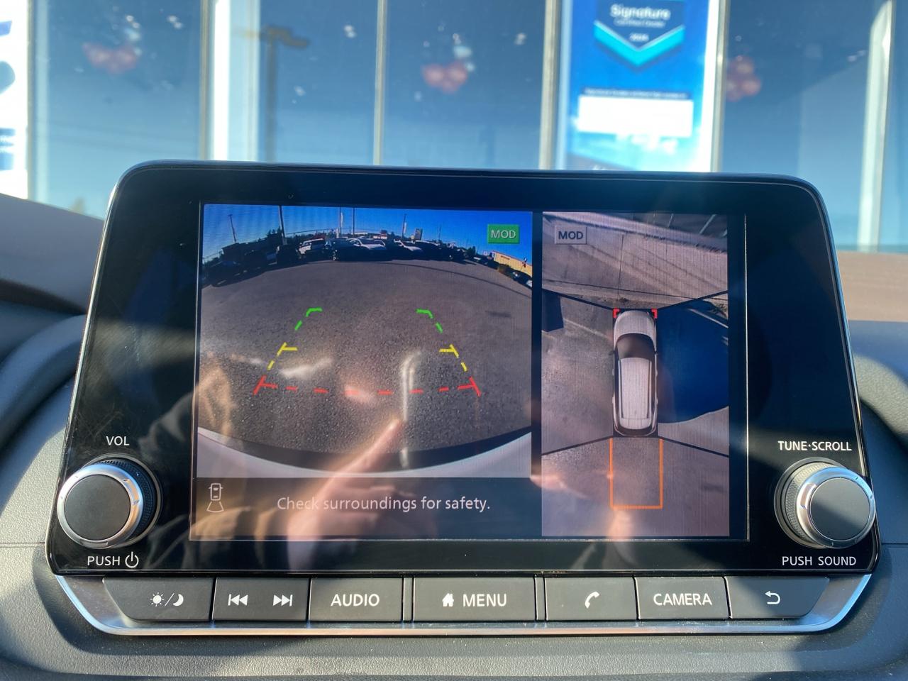 2023 Nissan Rogue AWD SV Moonroof Photo