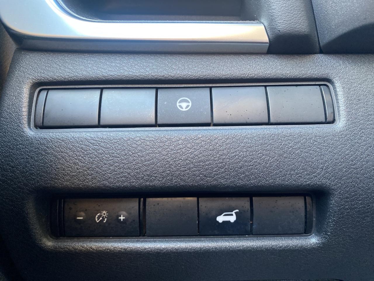 2023 Nissan Rogue AWD SV Moonroof Photo