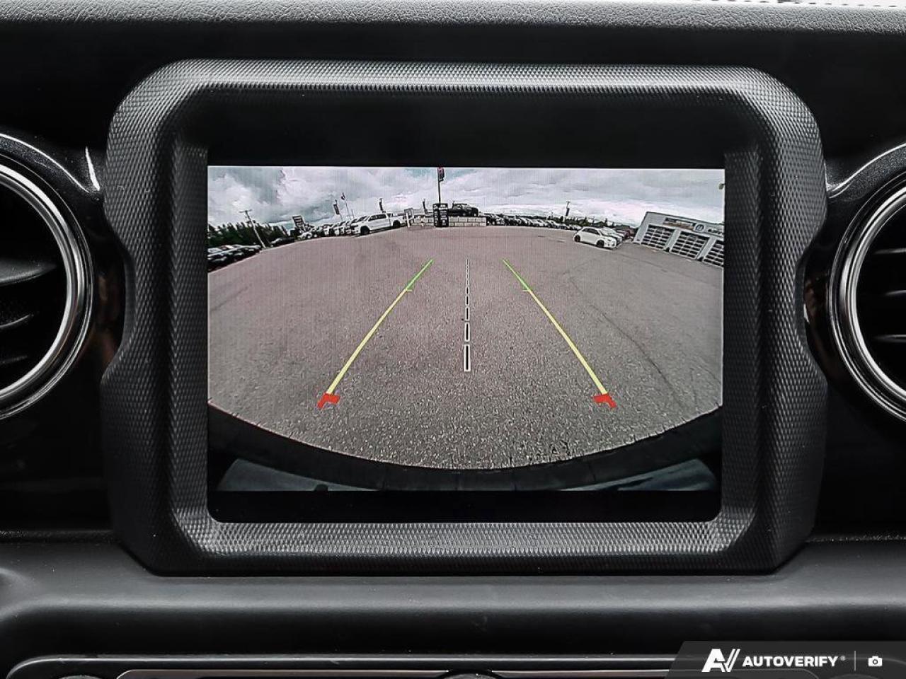 2023 Jeep Wrangler Sahara AltitudeSAHARA ALTITUDE, 4X4, 2.0T, NAV, HT Photo