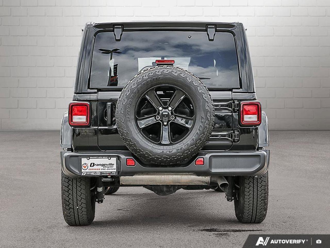 2023 Jeep Wrangler Sahara AltitudeSAHARA ALTITUDE, 4X4, 2.0T, NAV, HT Photo4