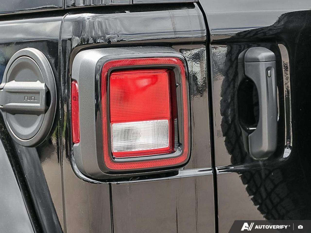 2023 Jeep Wrangler Sahara AltitudeSAHARA ALTITUDE, 4X4, 2.0T, NAV, HT Photo