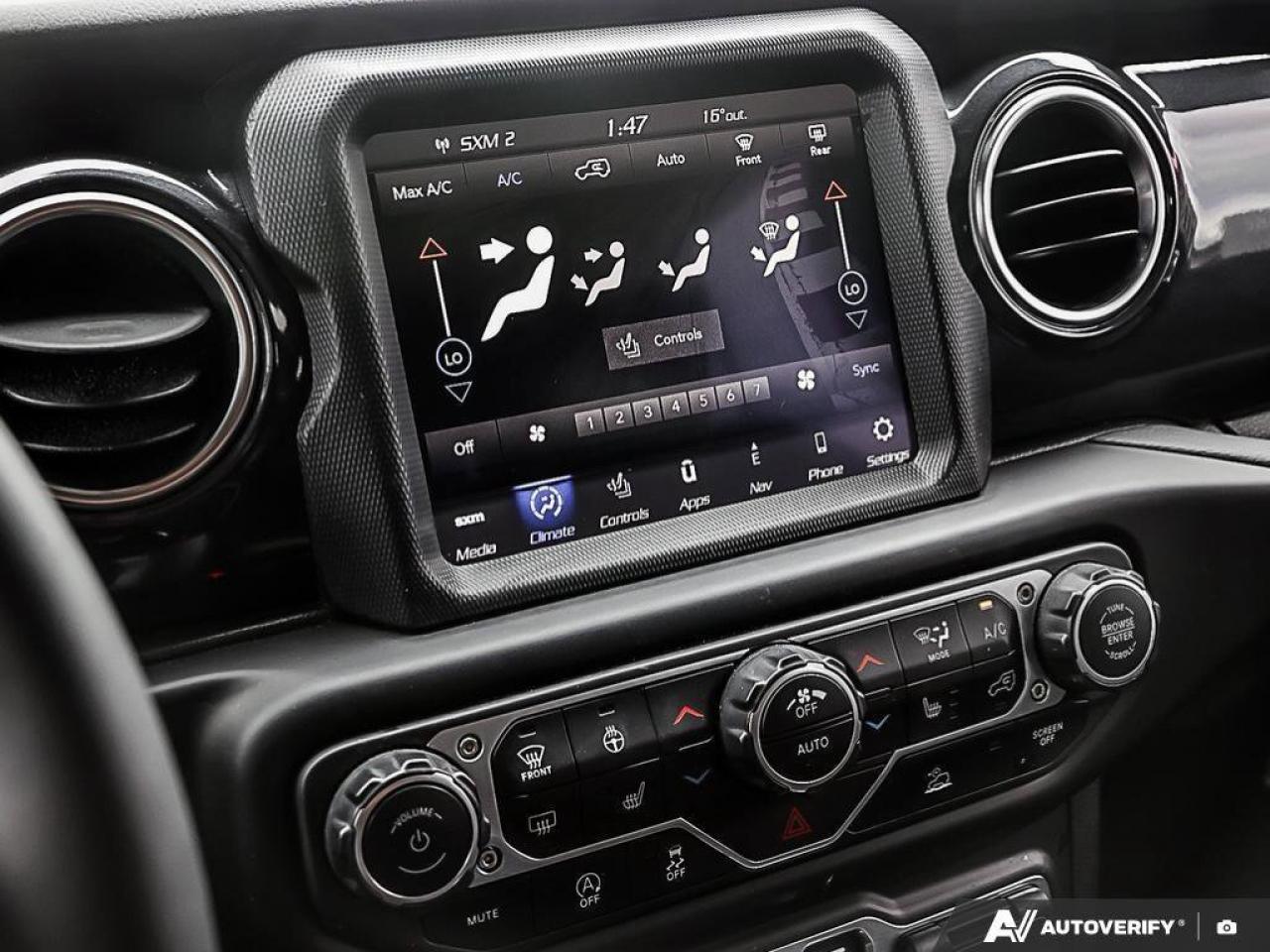 2023 Jeep Wrangler Sahara AltitudeSAHARA ALTITUDE, 4X4, 2.0T, NAV, HT Photo