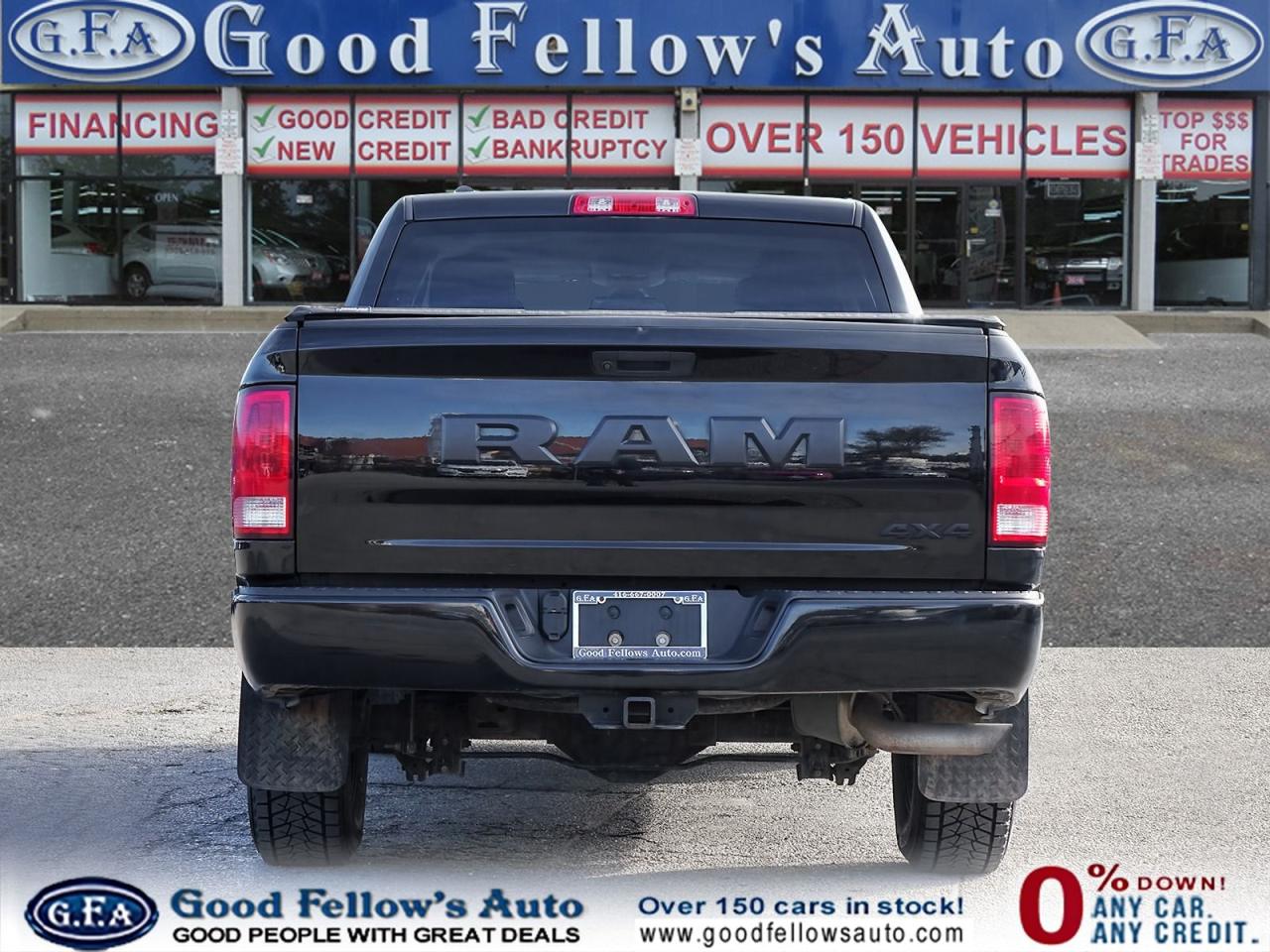 2023 RAM 1500 Classic EXPRESS MODEL, CREW CAB, 5 PASSENGER, REARVIEW CAM Photo4