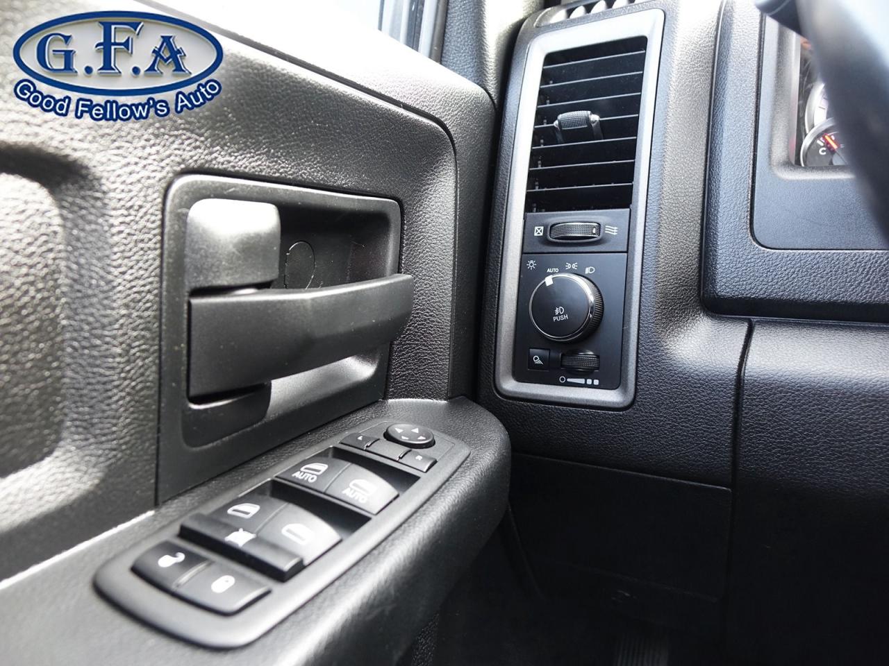 2023 RAM 1500 Classic EXPRESS MODEL, CREW CAB, 5 PASSENGER, REARVIEW CAM Photo43