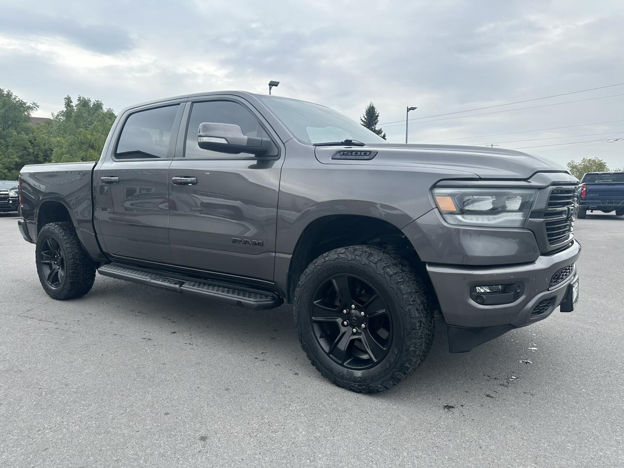 2022 RAM 1500 Sport 4x4 Crew Cab 5'7  Box Photo3