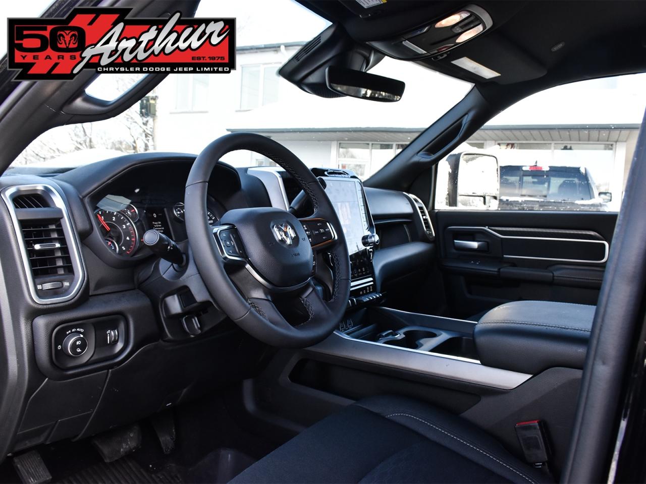 2025 RAM 2500 Big Horn Crew Cab 4x4 Photo