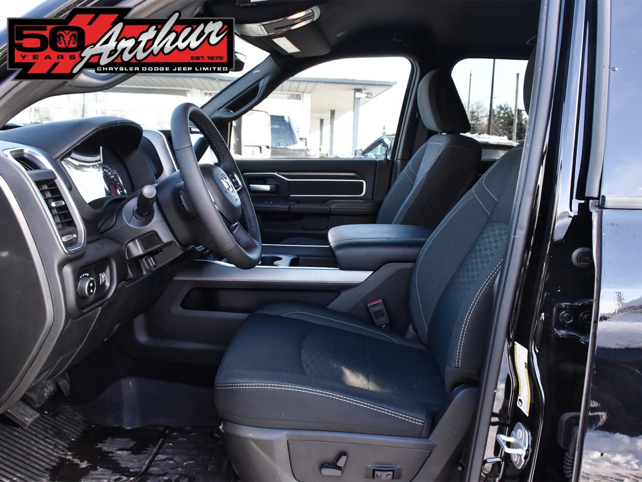 2025 RAM 2500 Big Horn Crew Cab 4x4 Photo