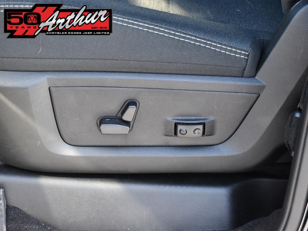 2025 RAM 2500 Big Horn Crew Cab 4x4 Photo