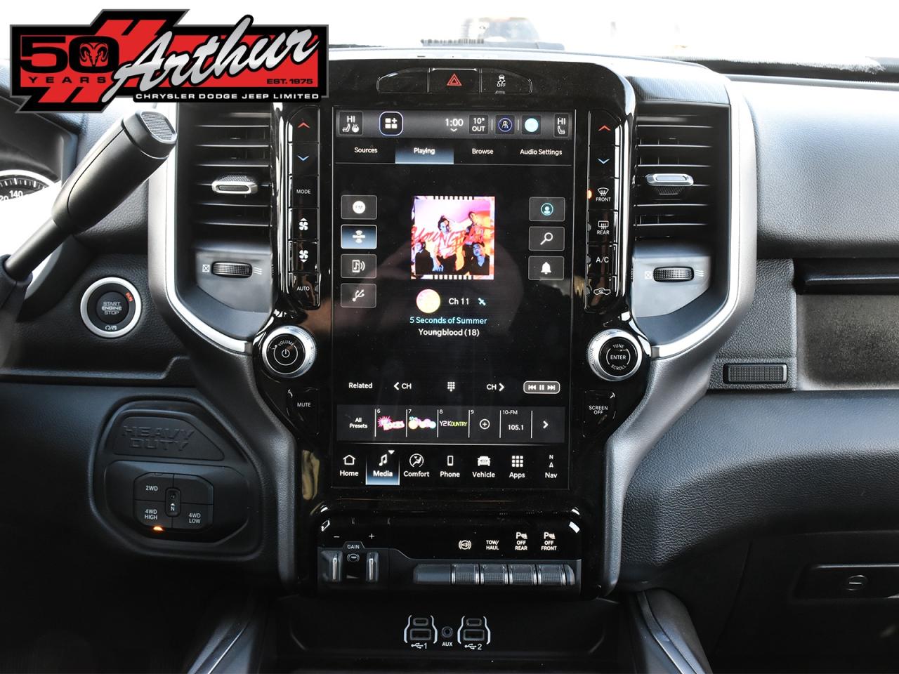 2025 RAM 2500 Big Horn Crew Cab 4x4 Photo