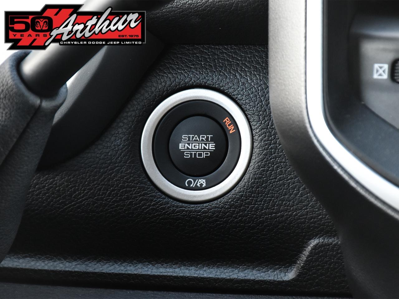 2025 RAM 2500 Big Horn Crew Cab 4x4 Photo