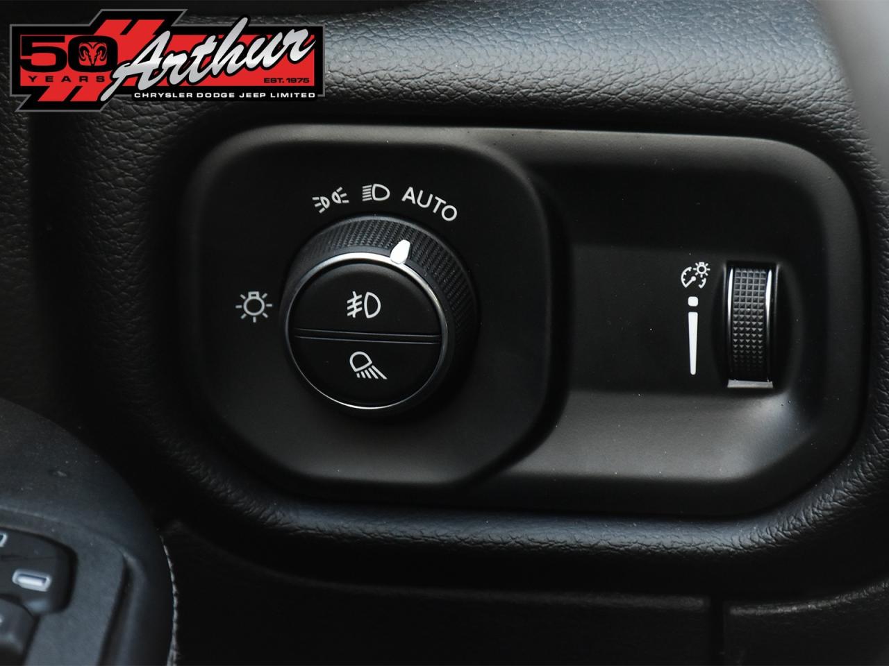 2025 RAM 2500 Big Horn Crew Cab 4x4 Photo