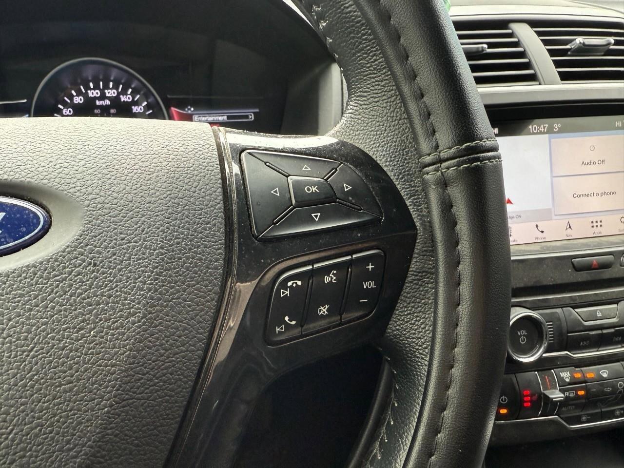 2018 Ford Explorer XLT   7 PASSENGER SEATING   ALL WEATHER MATS Photo