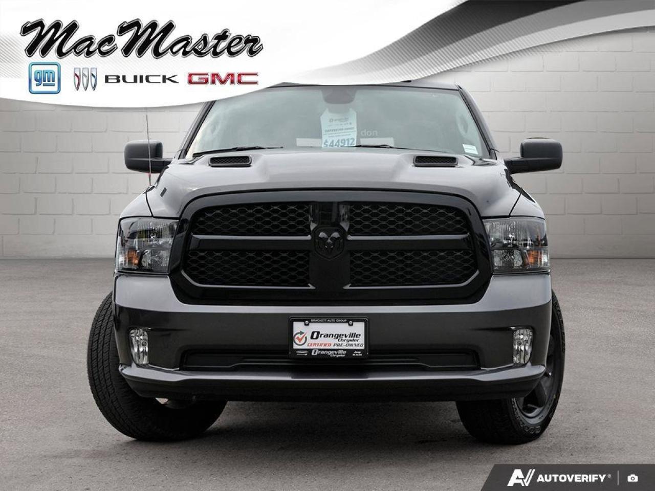 2022 RAM 1500 Classic ExpressBLACK EXPRESS, NIGHT, HEMI, CREW, 4X4, TOW Photo