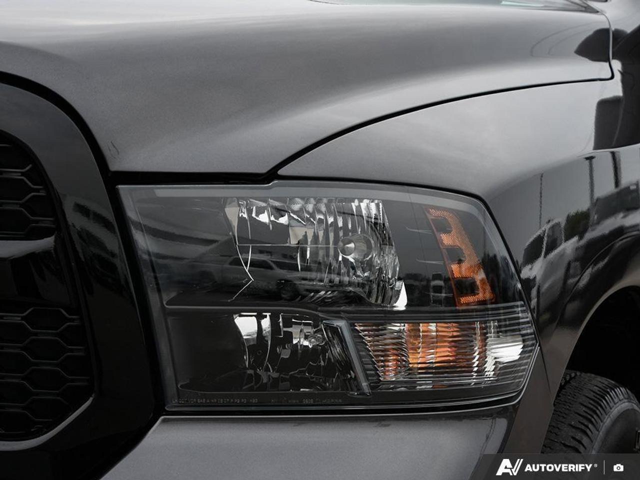 2022 RAM 1500 Classic ExpressBLACK EXPRESS, NIGHT, HEMI, CREW, 4X4, TOW Photo