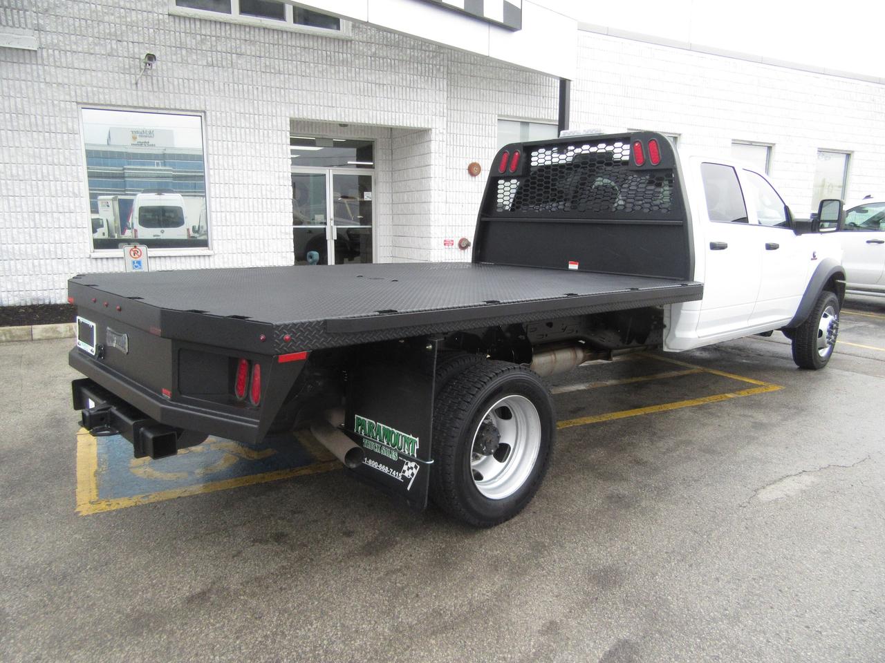 2024 RAM 5500 4X4 DIESEL CREW CAB 12 FT  FLAT DECK / GOOSE NECK Photo2