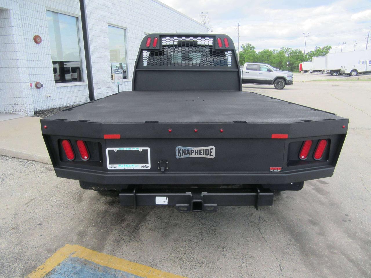 2024 RAM 5500 4X4 DIESEL CREW CAB 12 FT  FLAT DECK / GOOSE NECK Photo3