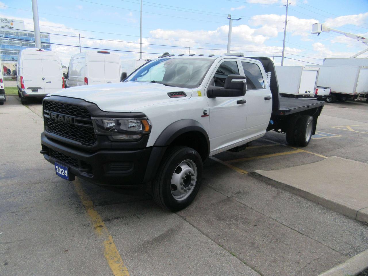 2024 RAM 5500 4X4 DIESEL CREW CAB 12 FT  FLAT DECK / GOOSE NECK Photo