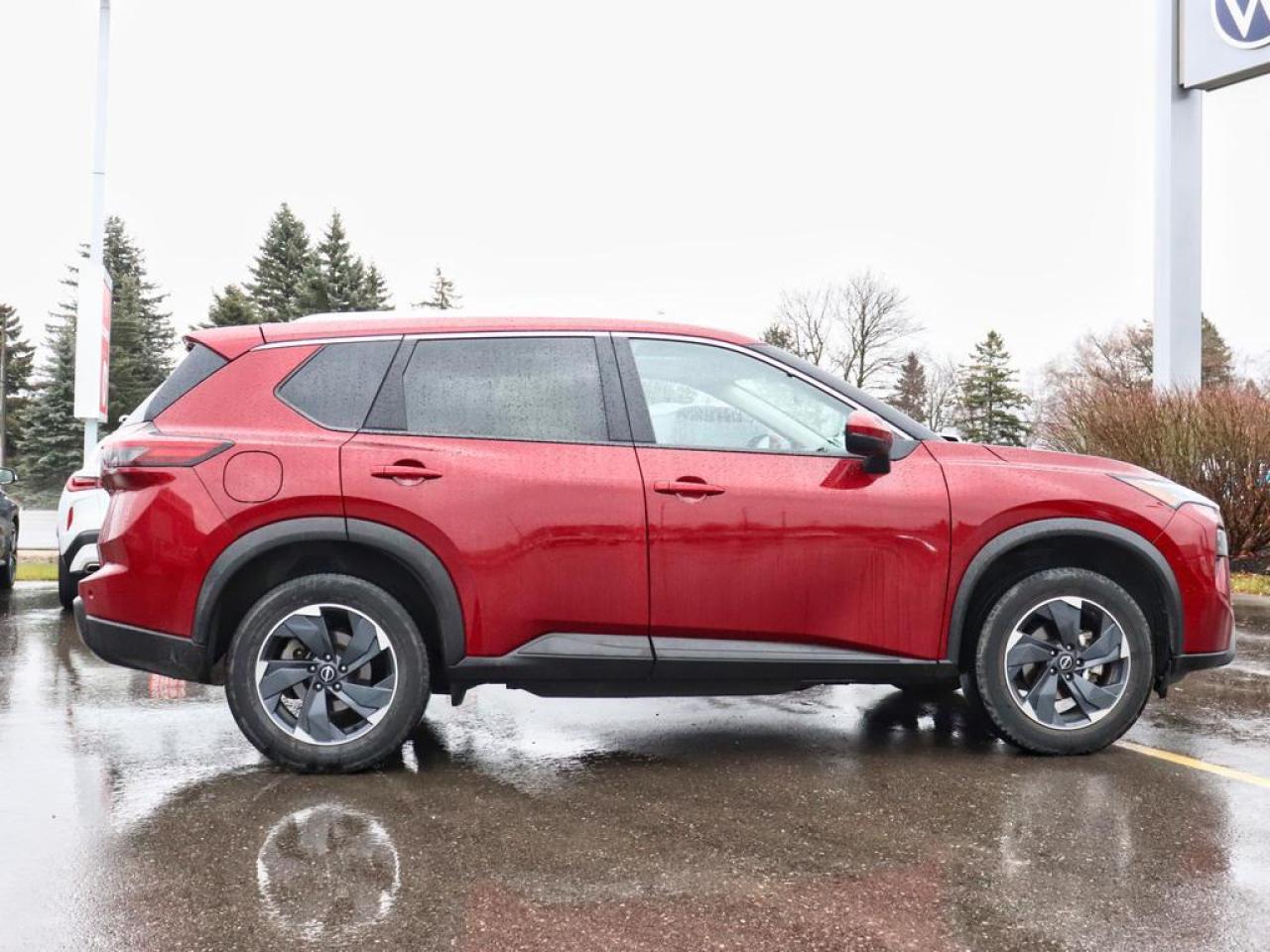 2024 Nissan Rogue SV Moonroof  - Moonroof -  Power Liftgate Photo2