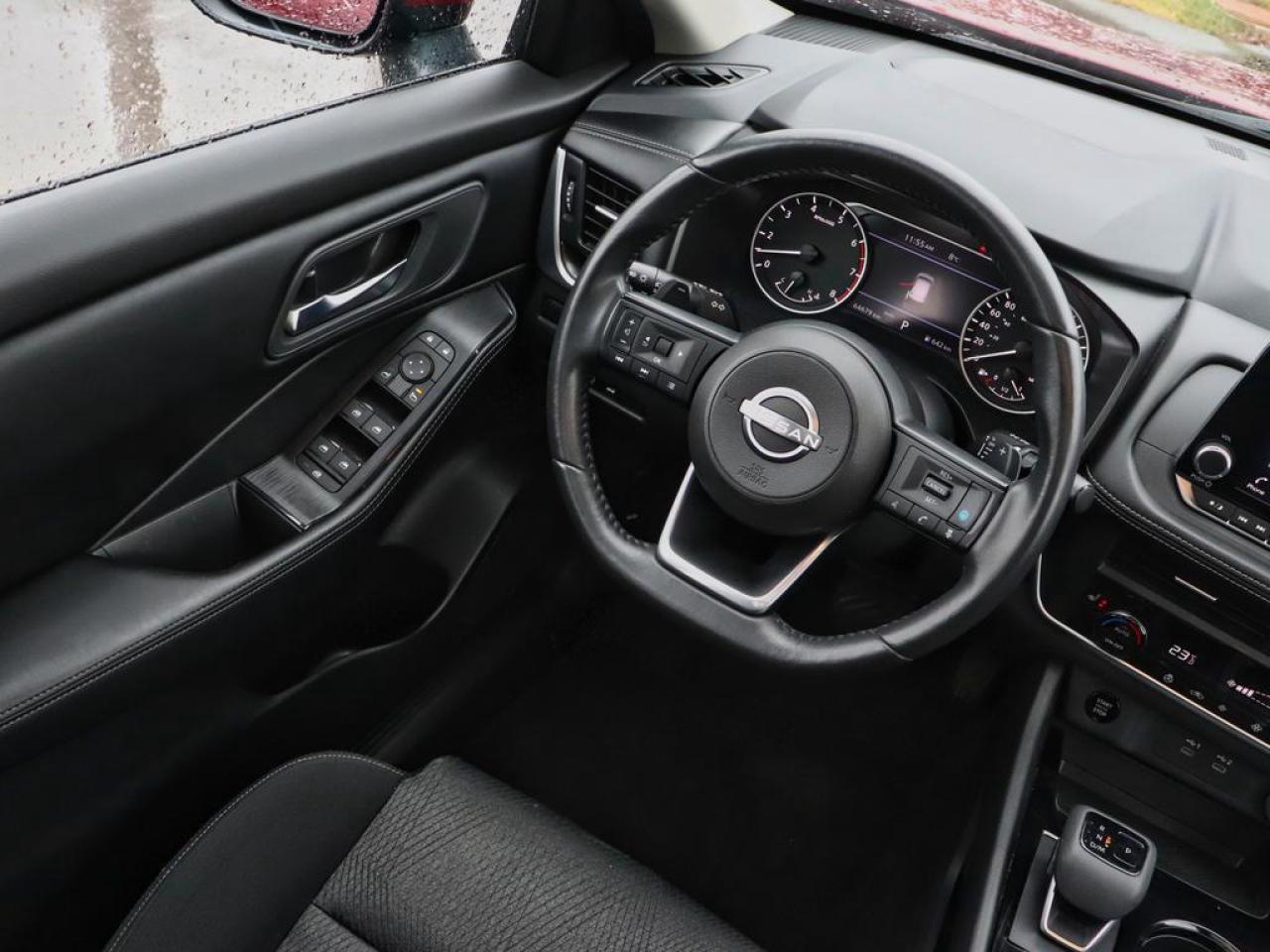2024 Nissan Rogue SV Moonroof  - Moonroof -  Power Liftgate Photo