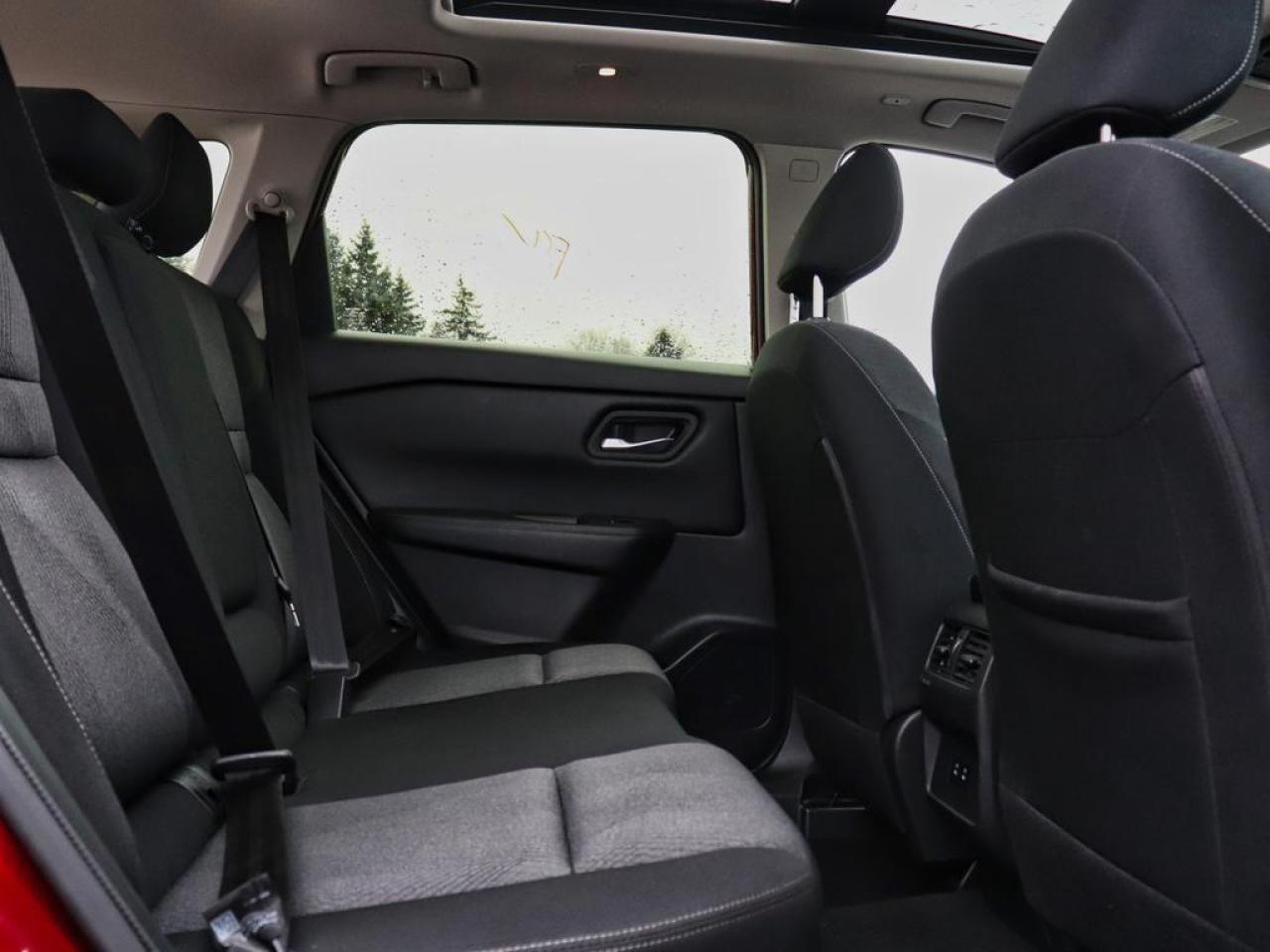 2024 Nissan Rogue SV Moonroof  - Moonroof -  Power Liftgate Photo