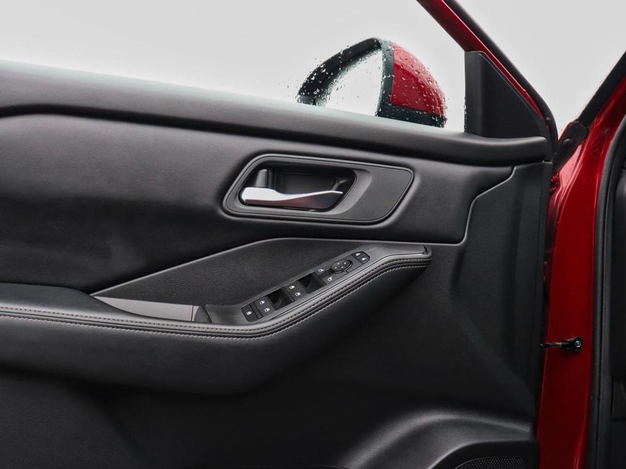 2024 Nissan Rogue SV Moonroof  - Moonroof -  Power Liftgate Photo