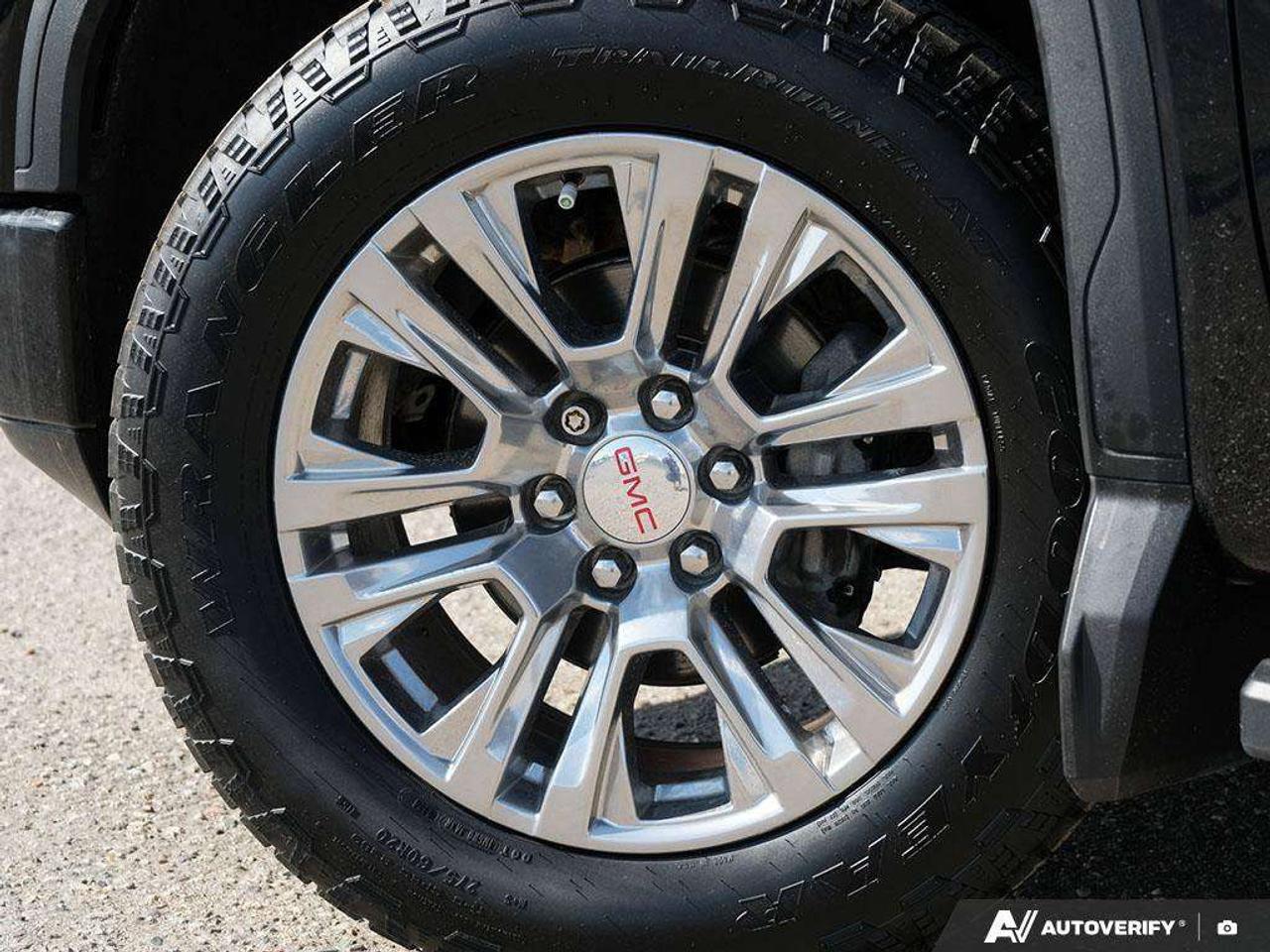2021 GMC Sierra 1500 DENALI, CREW, 4X4, 5.3L, NAV, ROOF, 1-OWNER! Photo