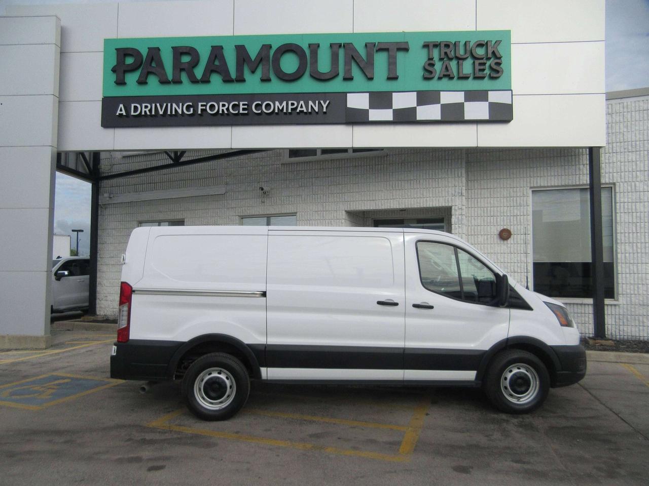 2025 Ford Transit Cargo Van T-150 LOWROOF 130” WB CARGO VAN Photo
