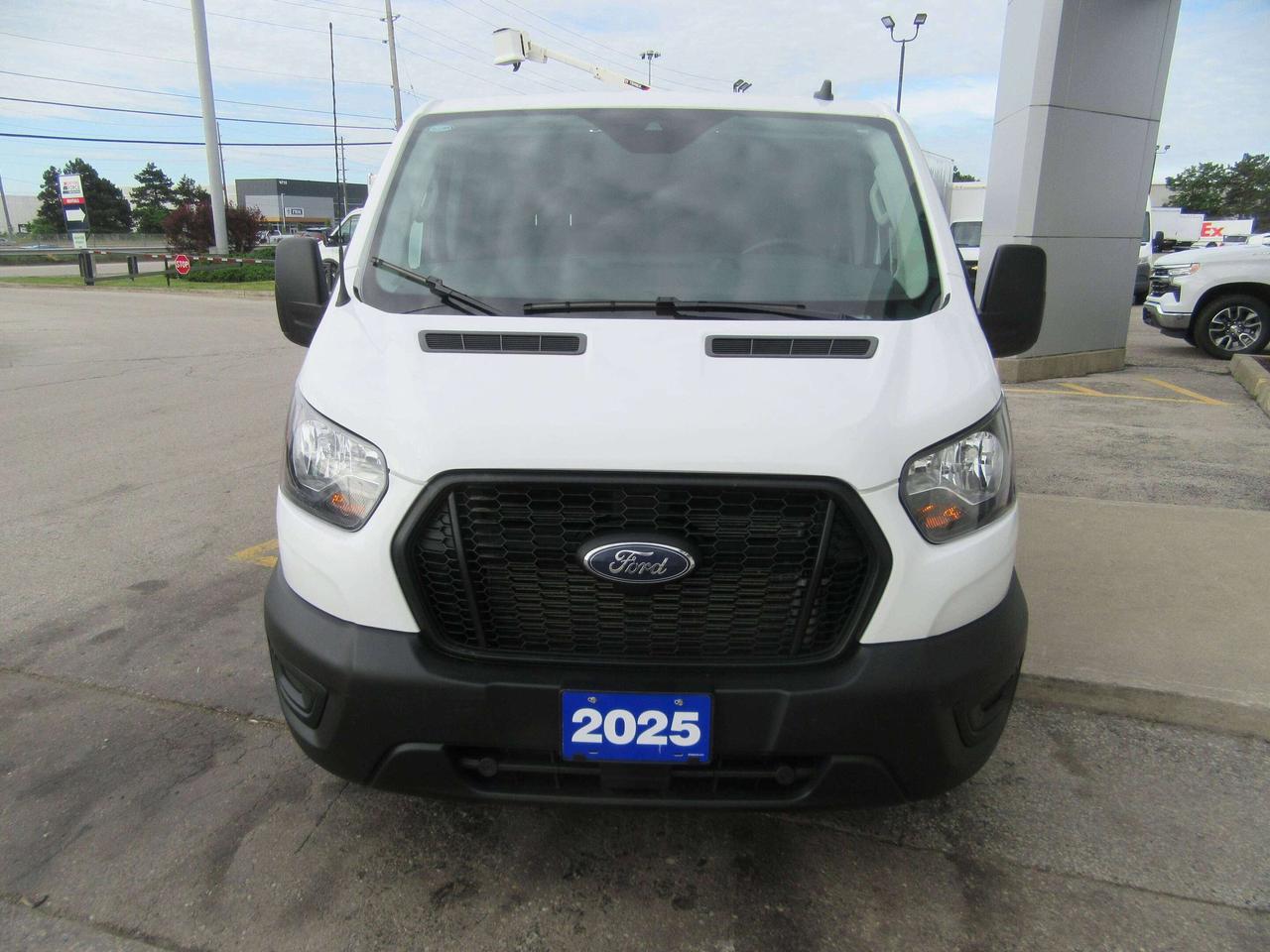 2025 Ford Transit Cargo Van T-150 LOWROOF 130” WB CARGO VAN Photo