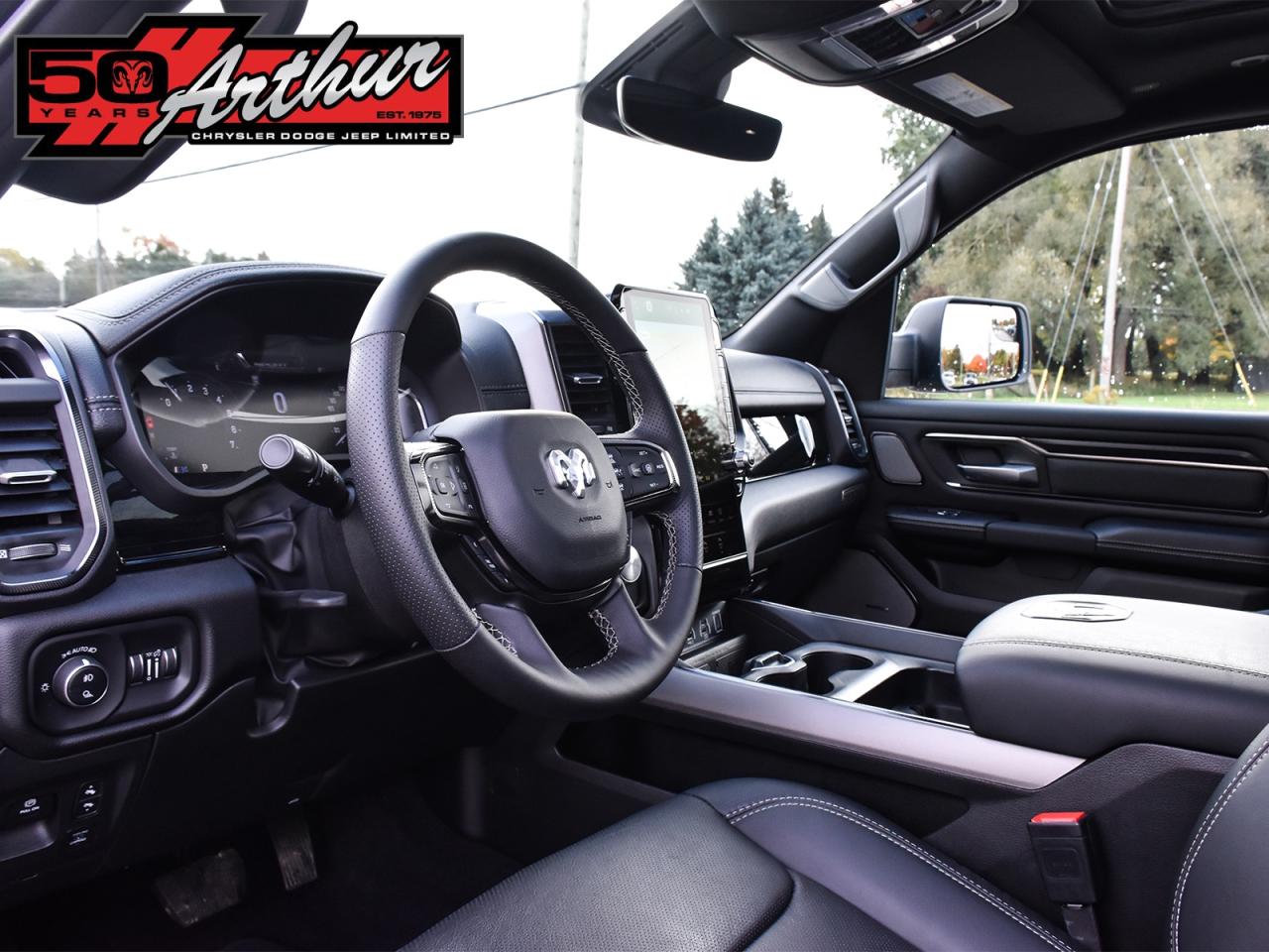 2025 RAM 1500 SPORT NIGHT CREW CAB 4X4 Photo