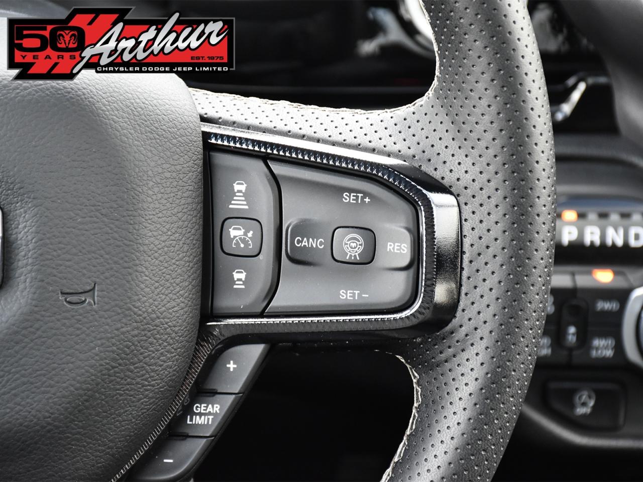 2025 RAM 1500 SPORT NIGHT CREW CAB 4X4 Photo