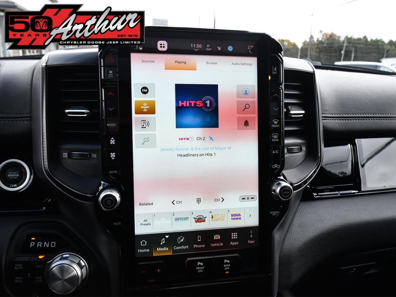 2025 RAM 1500 SPORT NIGHT CREW CAB 4X4 Photo