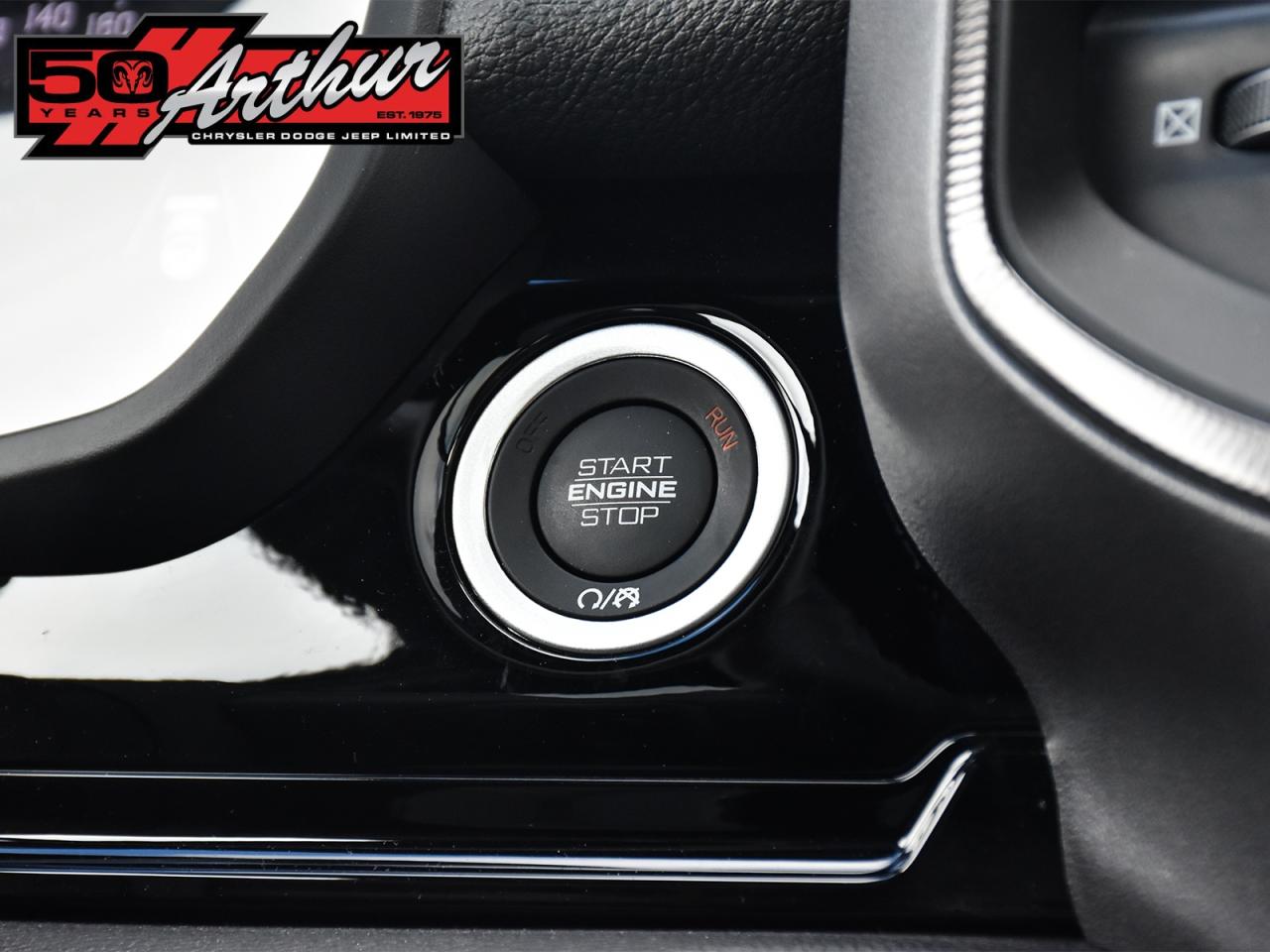 2025 RAM 1500 SPORT NIGHT CREW CAB 4X4 Photo