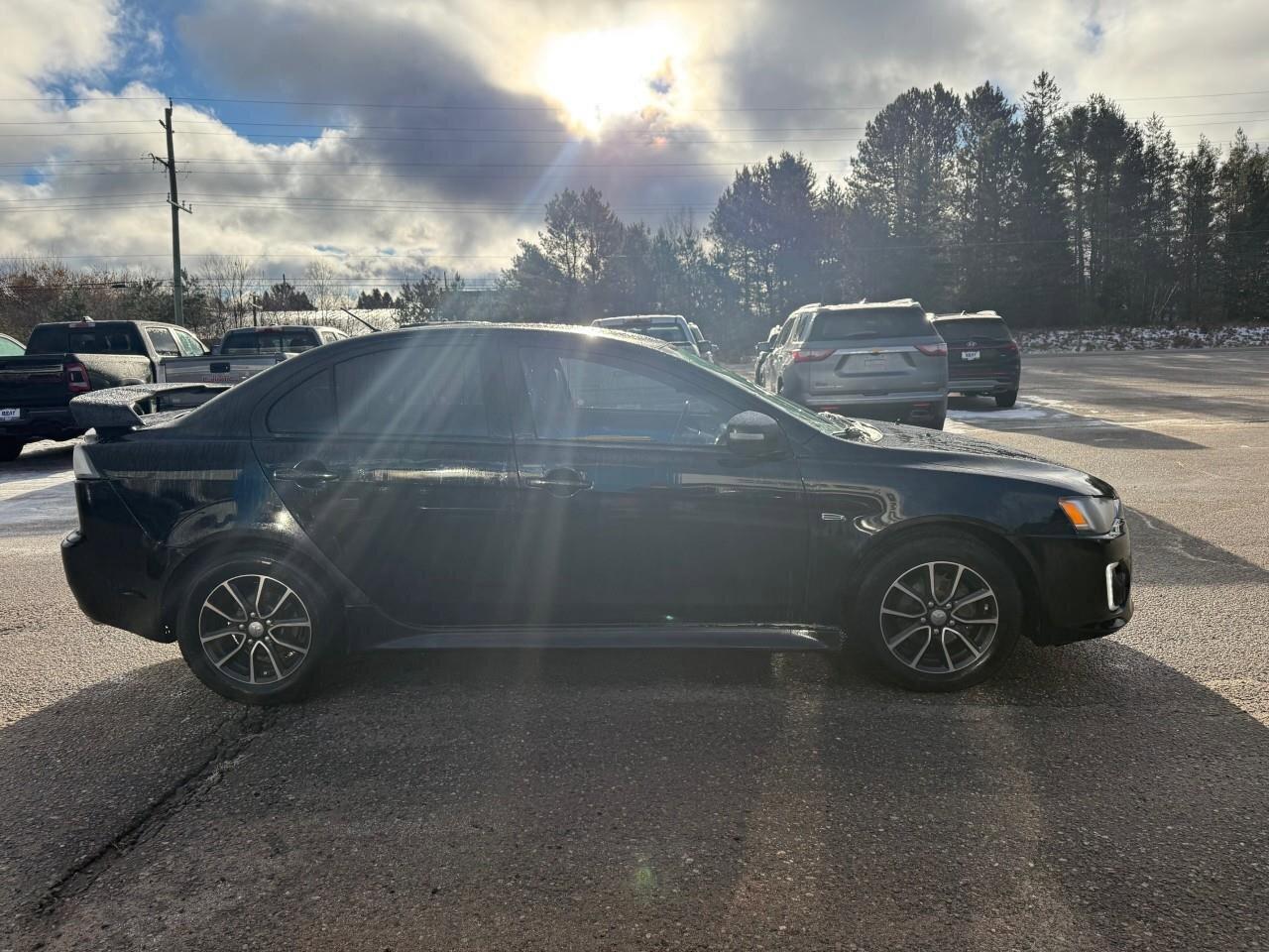 2017 Mitsubishi Lancer ES   SLICK AND SHARP Photo