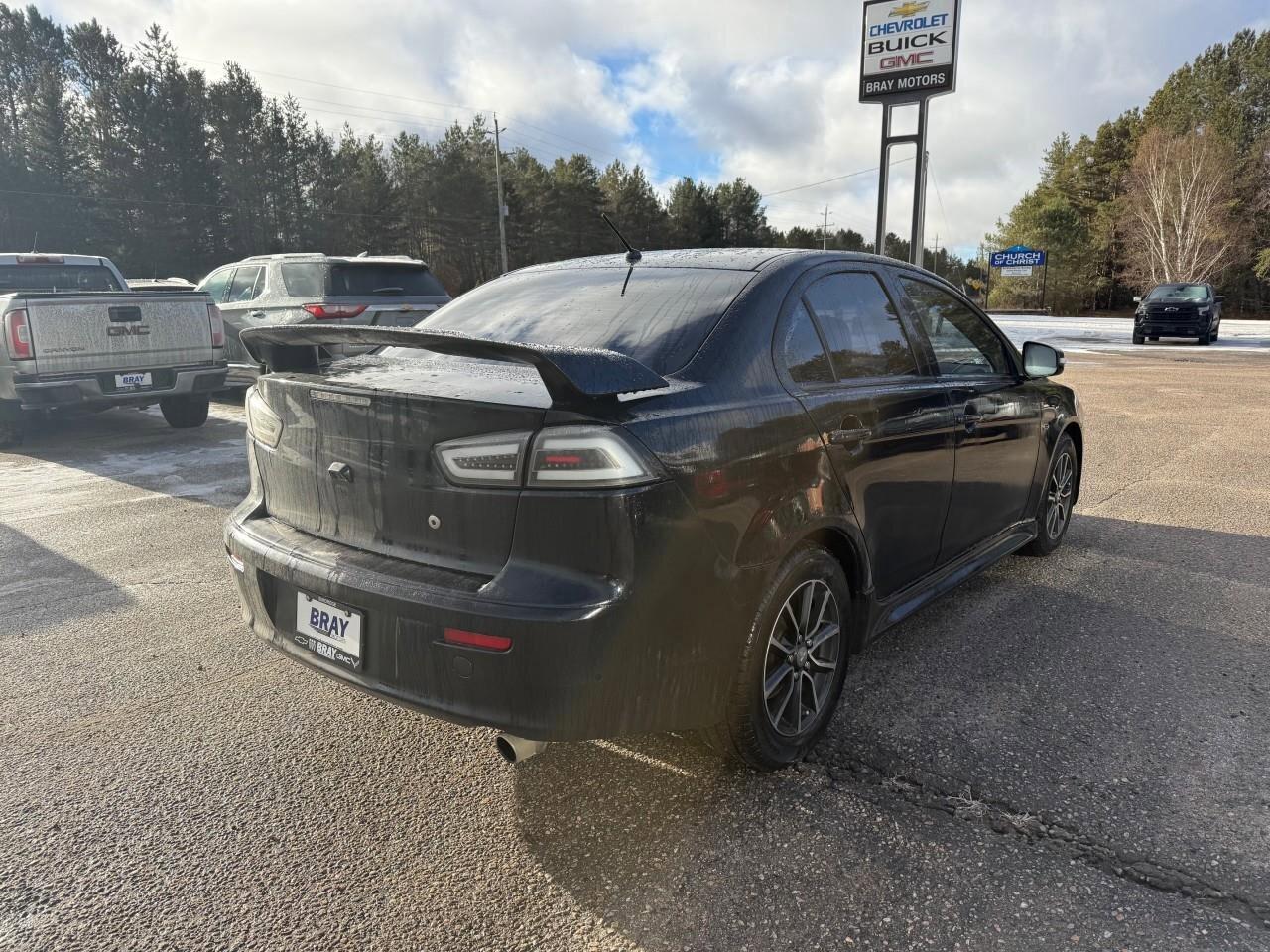 2017 Mitsubishi Lancer ES   SPORTY AND SHARP, CERTIFIED. Photo